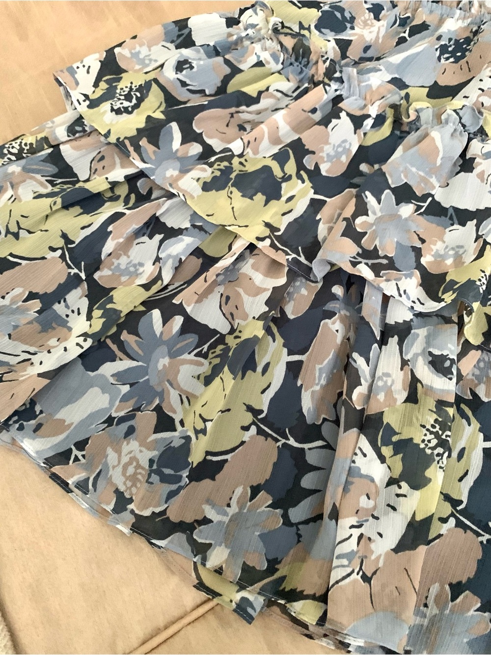 Ralph Lauren Floral Ruffle-Trim Georgette Dress - Picture 12 of 14